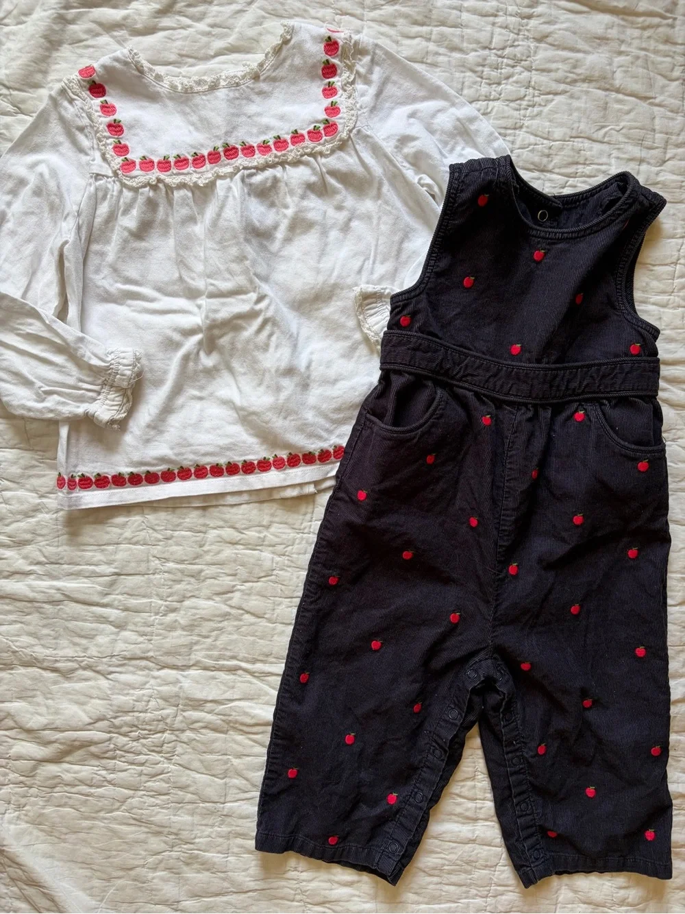 Girls Embroidered Apple set, 24 months